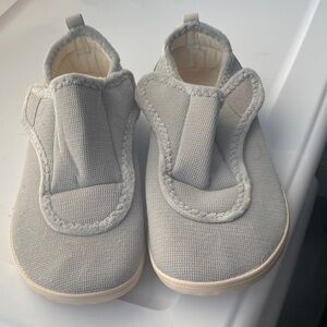 Women's Gray Slip-On Slippers